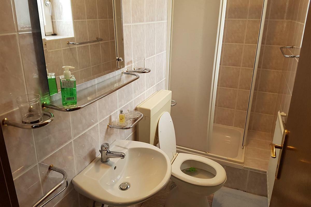 Apartmaji Tisa Моравске-Топлице Экстерьер фото