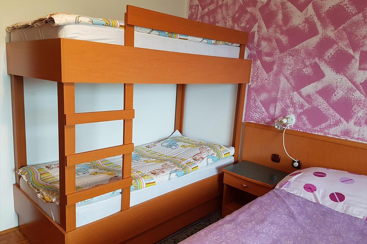 Apartmaji Tisa Моравске-Топлице Экстерьер фото